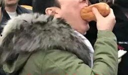 快乐网红吃瓜图片表情包,快乐瞬间尽收眼底